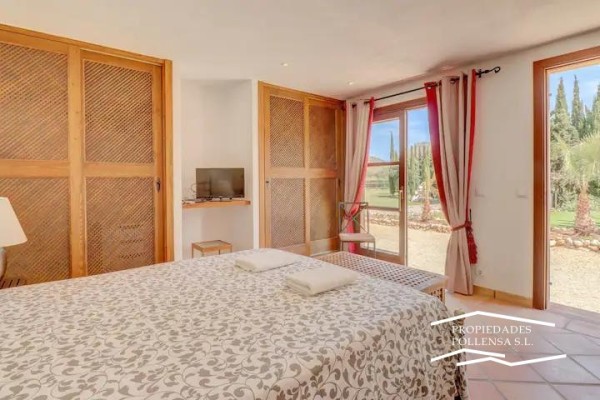 FANTASTIC FINCA RUSTICA  WITH  POOL IN  PUERTO DE POLLENSA 