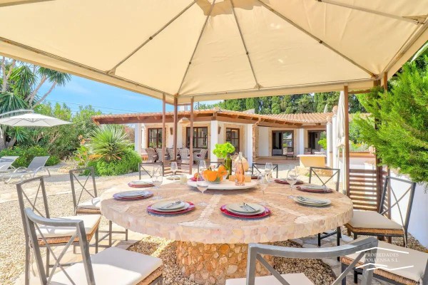 FANTASTIC FINCA RUSTICA  WITH  POOL IN  PUERTO DE POLLENSA 