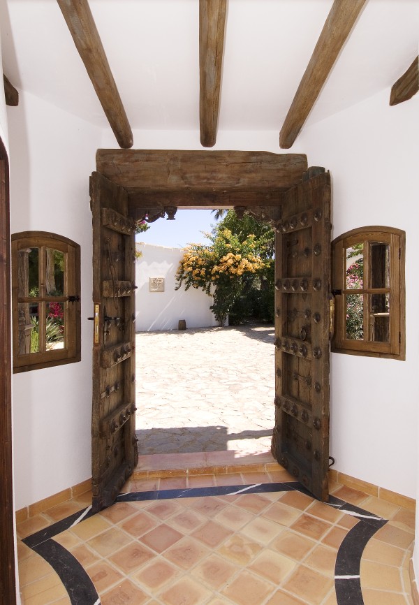 LUJOSA MANSION CERCA DE POLLENSA, DE 21.000M2           